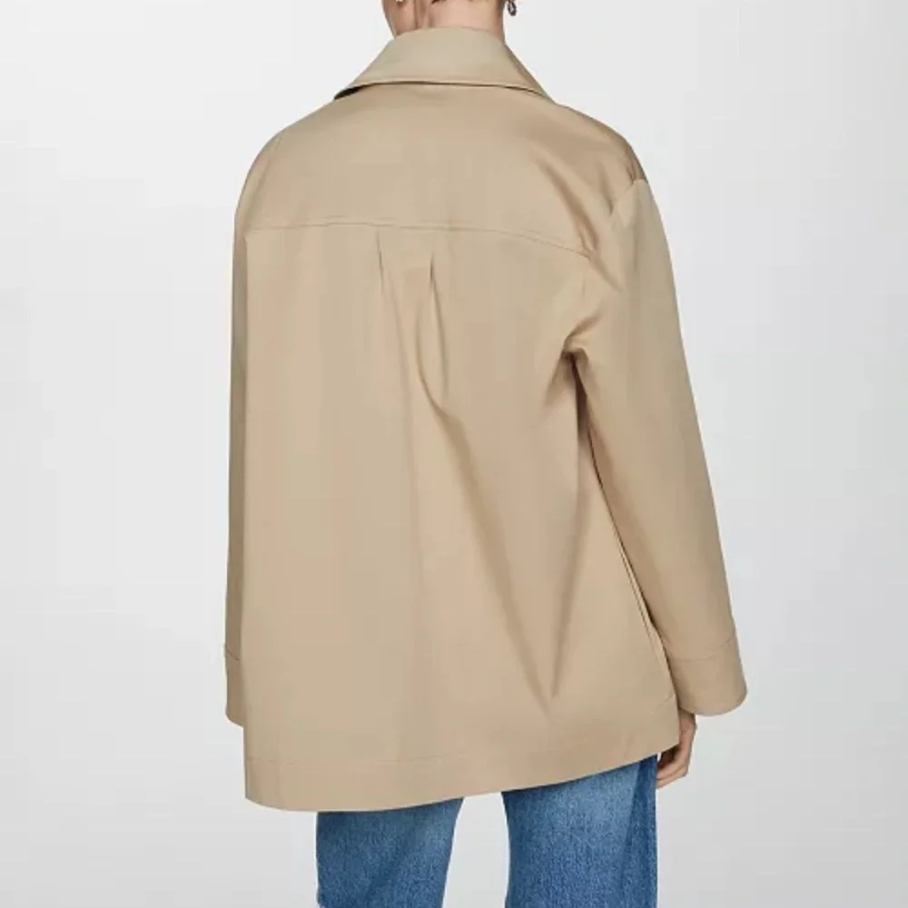 MANGO
Women's Pockets Detail Oversized Overshirt Jacket Beige Utility Jacket - Picture 4 of 8